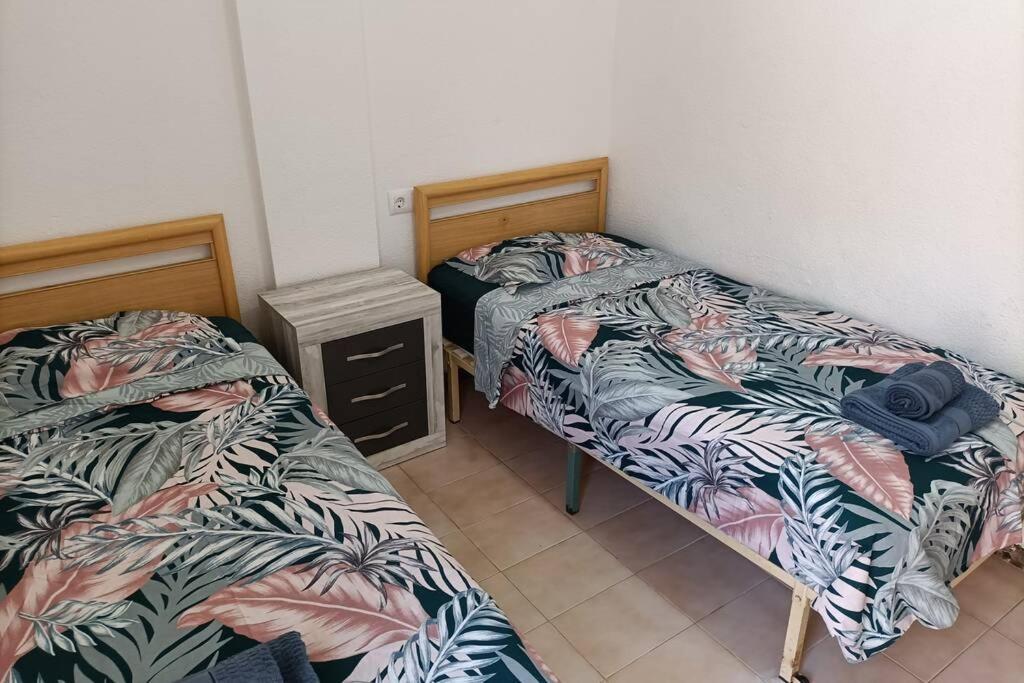 2 Bedroom Townhouse In Beautiful Gated Complex 貝尼多姆 外观 照片