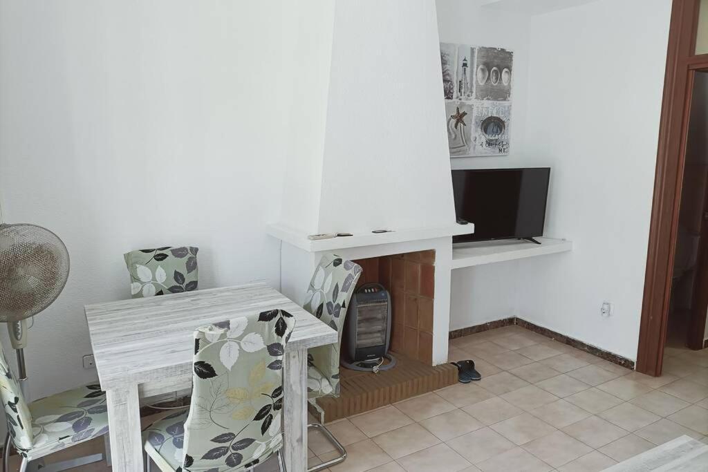 2 Bedroom Townhouse In Beautiful Gated Complex 貝尼多姆 外观 照片